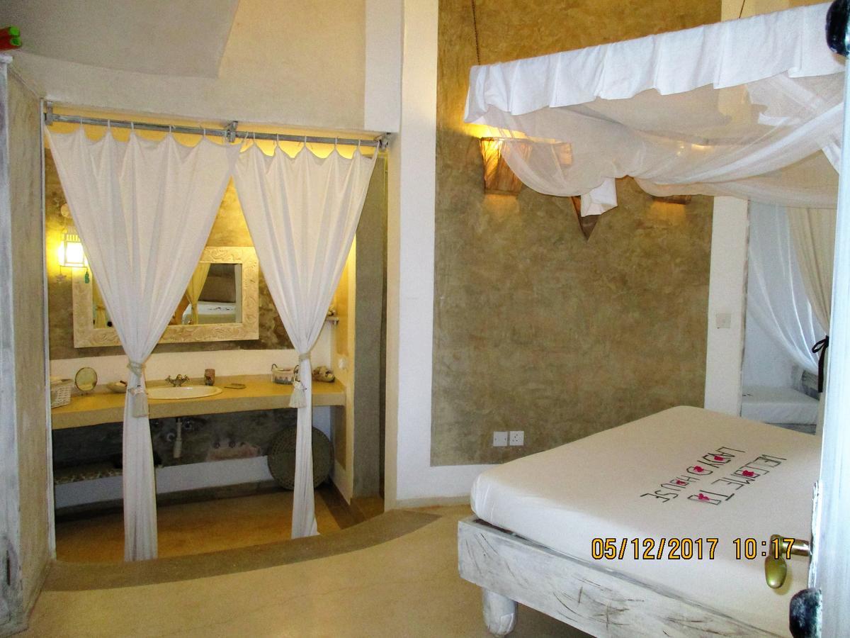 Fortamu Lady D House Watamu Apartamento Exterior foto